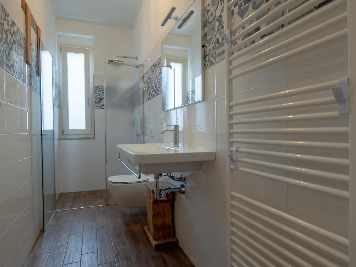 Aparthotel Oasi Da Vinci Tignale