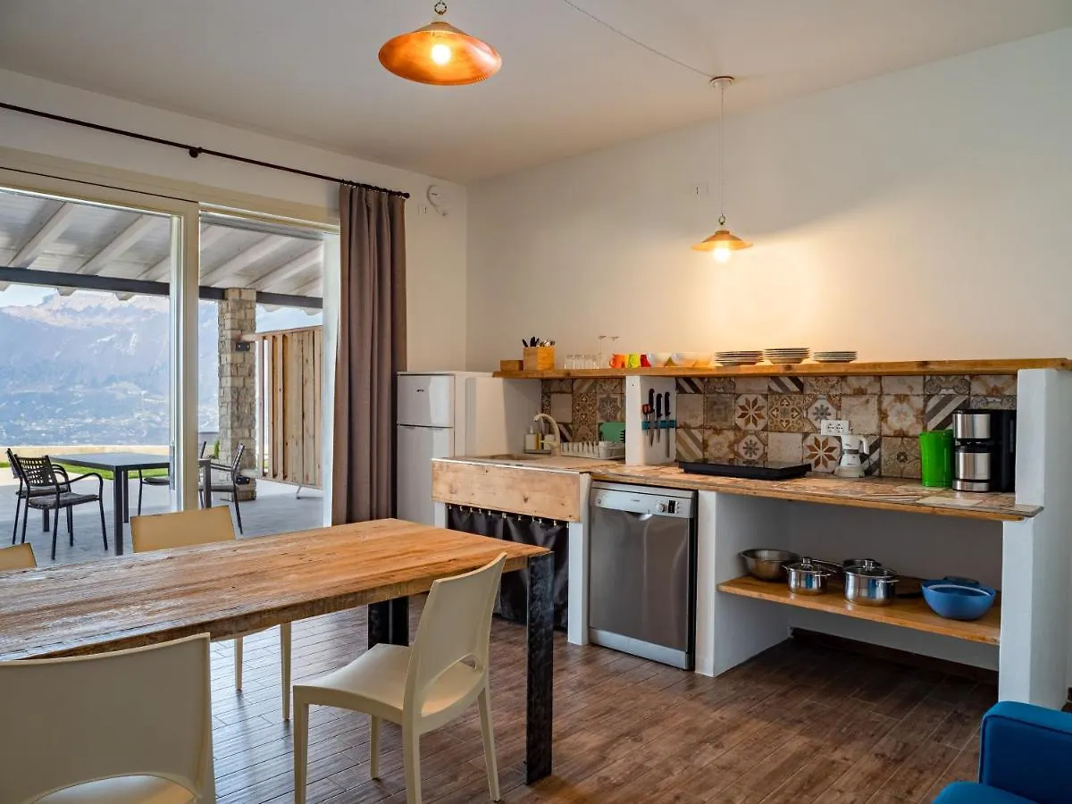 Aparthotel Oasi Da Vinci Tignale Italien
