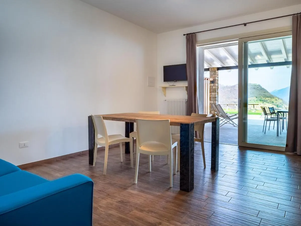 Aparthotel Oasi Da Vinci Tignale