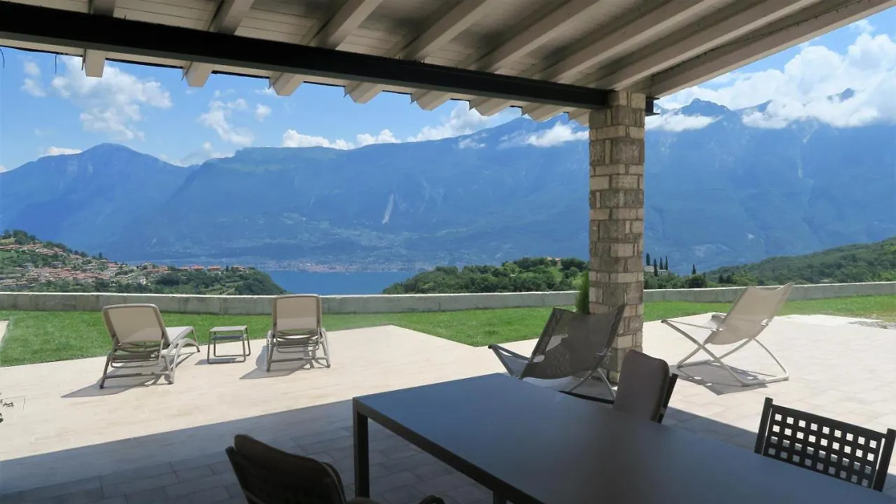 Aparthotel Oasi Da Vinci Tignale Italien