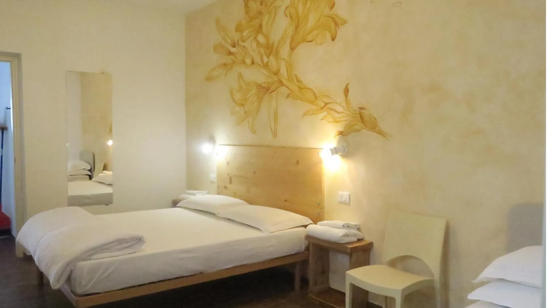 Aparthotel Oasi Da Vinci Tignale