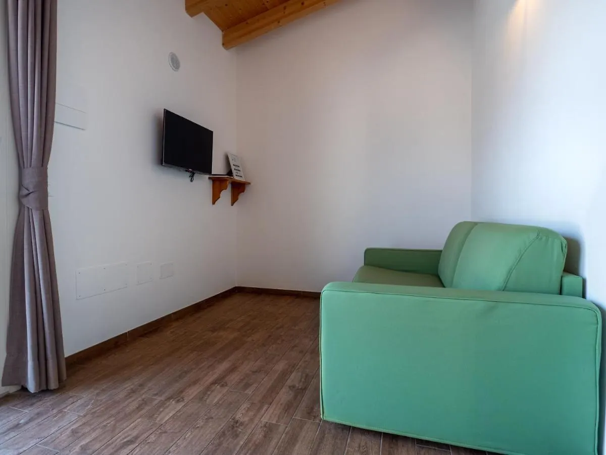 Oasi Da Vinci Aparthotel Tignale