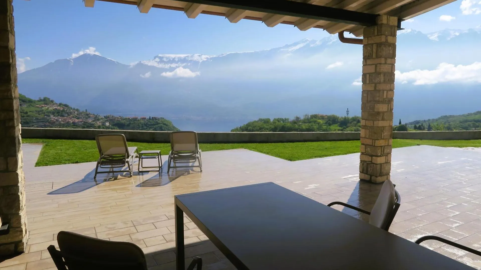 Oasi Da Vinci Aparthotel Tignale Italië