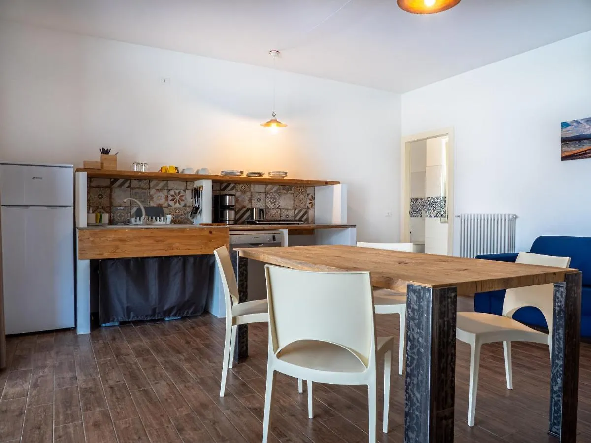 Oasi Da Vinci Aparthotel Tignale