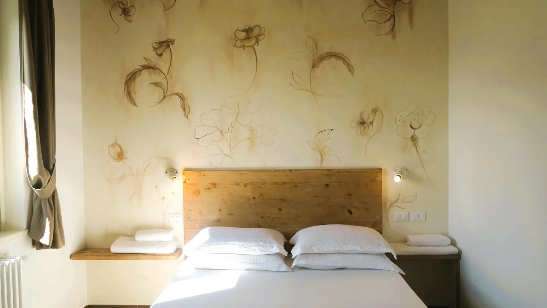 Oasi Da Vinci Aparthotel Tignale