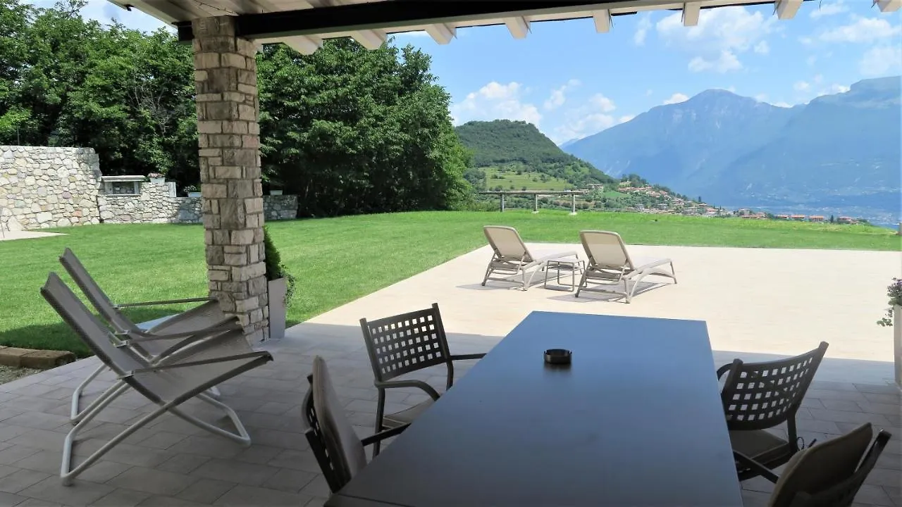 Oasi Da Vinci Aparthotel Tignale